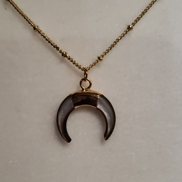 Boho 18k gold Double horn crescent  necklace - Picture 3 of 6